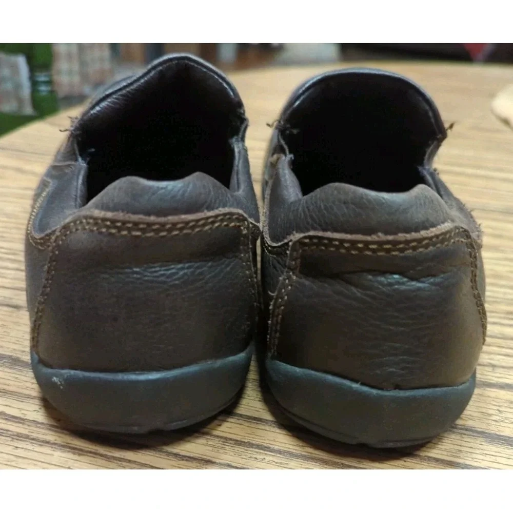 Born shoes size